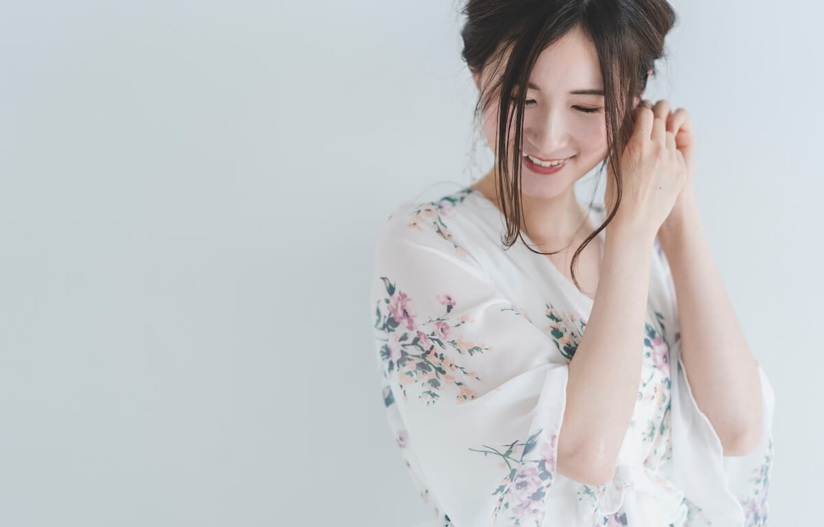 女性